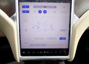 Tesla Model X 50
