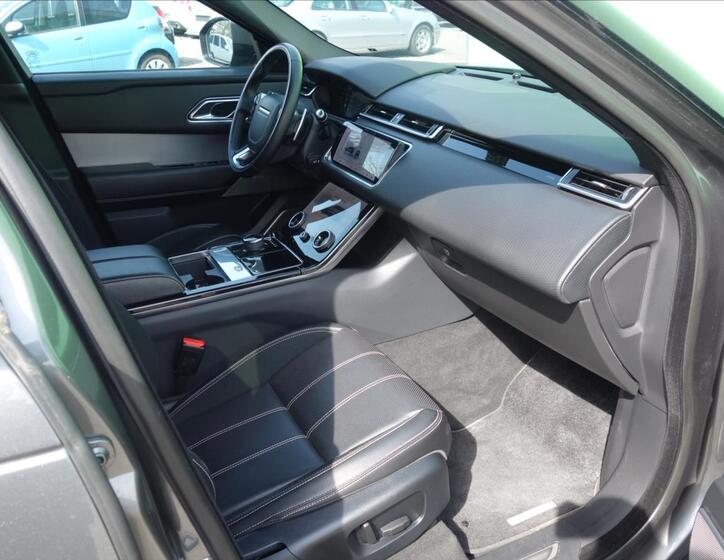 Land Rover Range Rover Velar 37