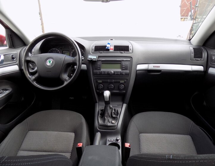 Škoda Octavia 19