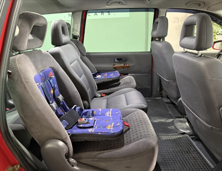 Volkswagen Sharan 18