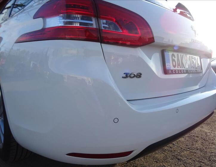 Peugeot 308 10