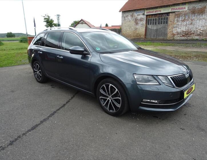 Škoda Octavia 1