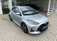 Toyota Yaris 8