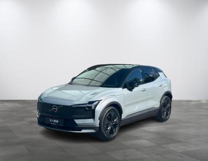 Volvo EX30 1