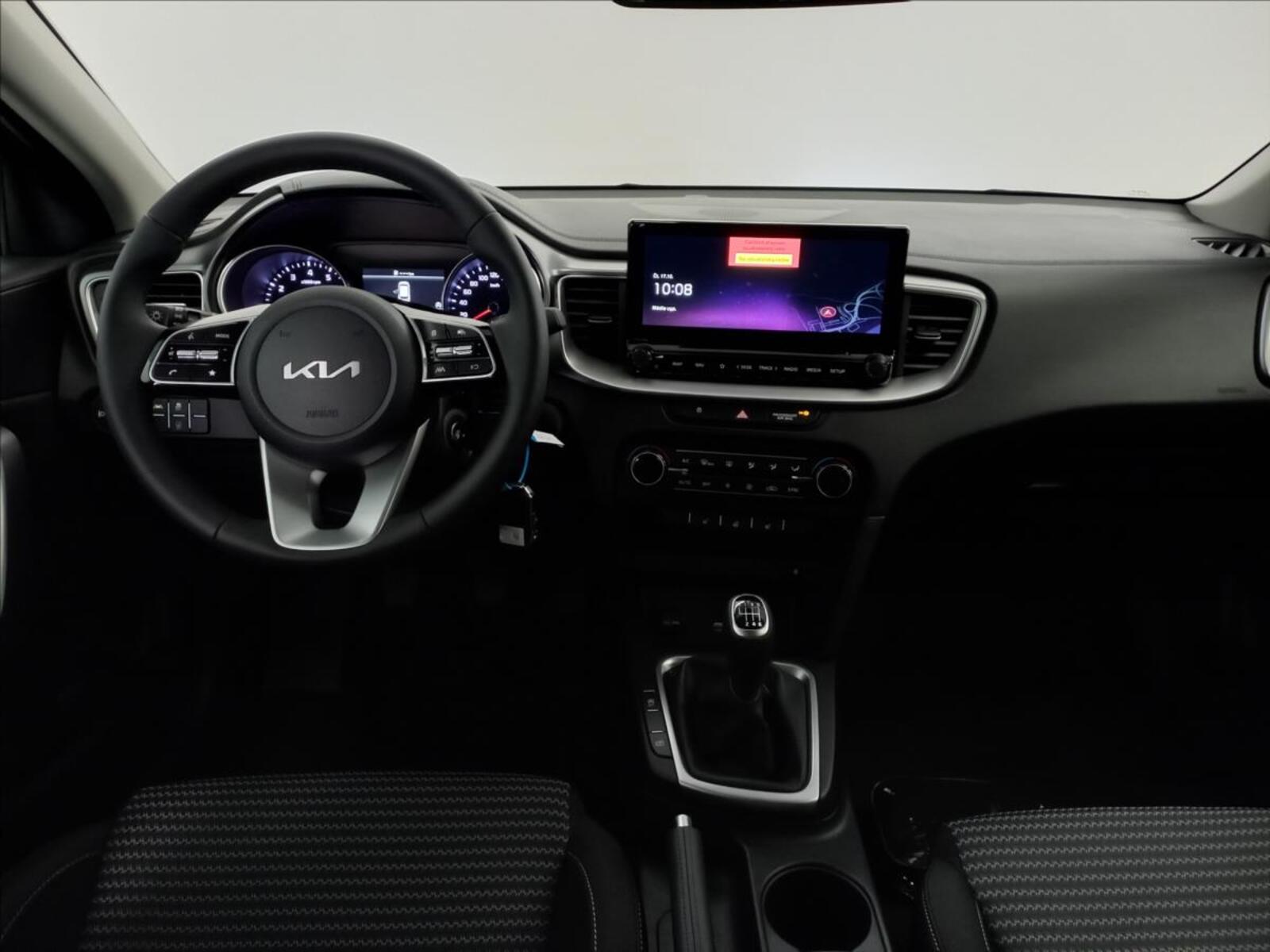 KIA Ceed 8