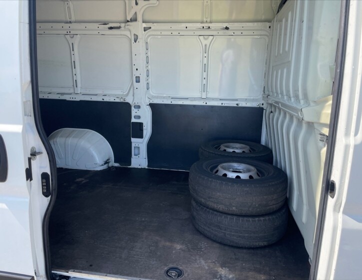 Peugeot Boxer 8