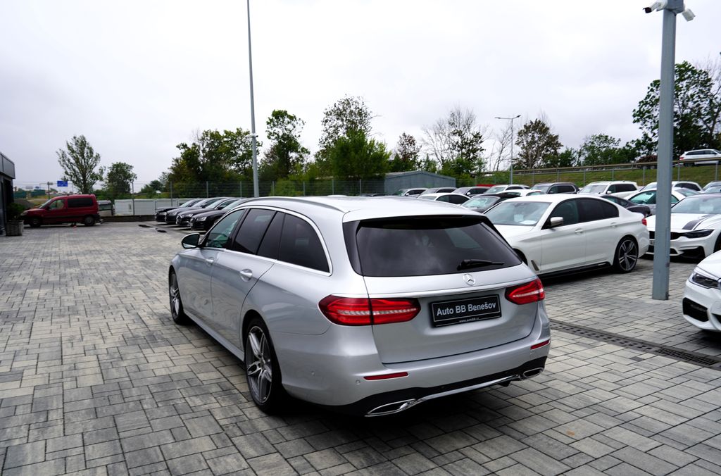 Mercedes-Benz Třídy E