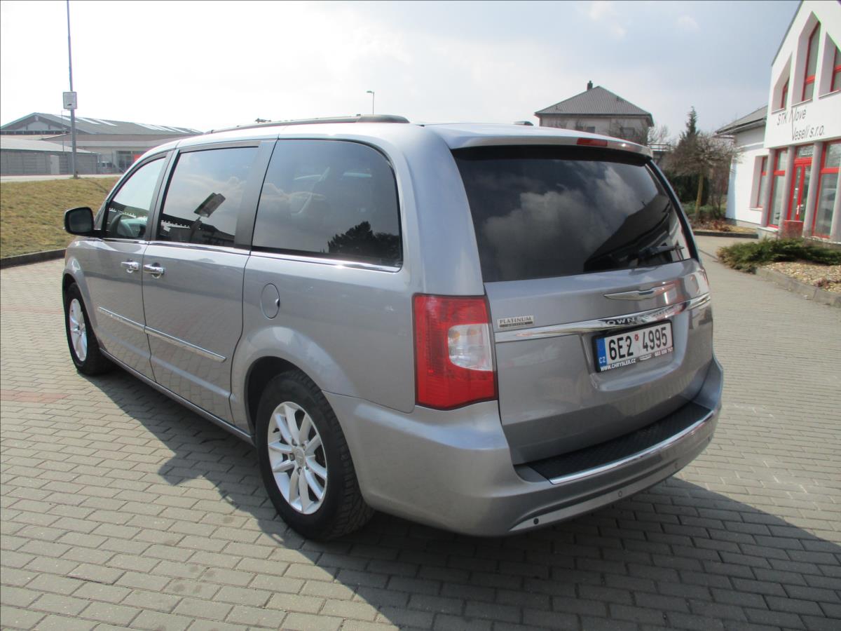 Chrysler Town & Country