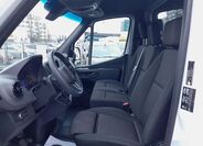 Mercedes-Benz Sprinter 13