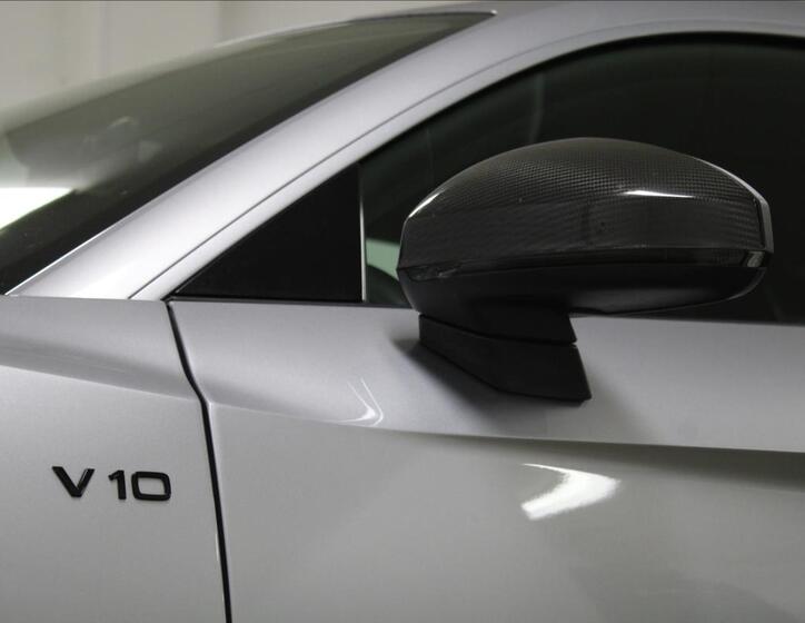 Audi R8 35