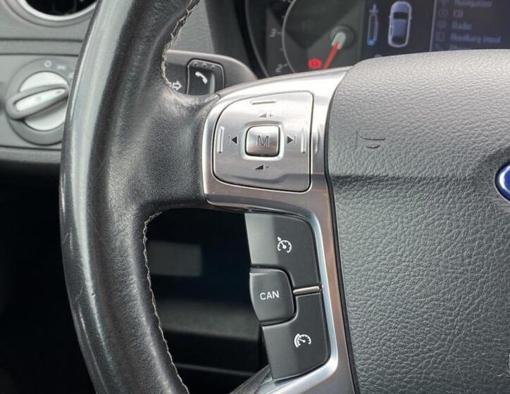 Ford S-MAX 19