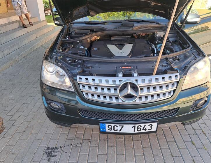 Mercedes-Benz Třídy M 61
