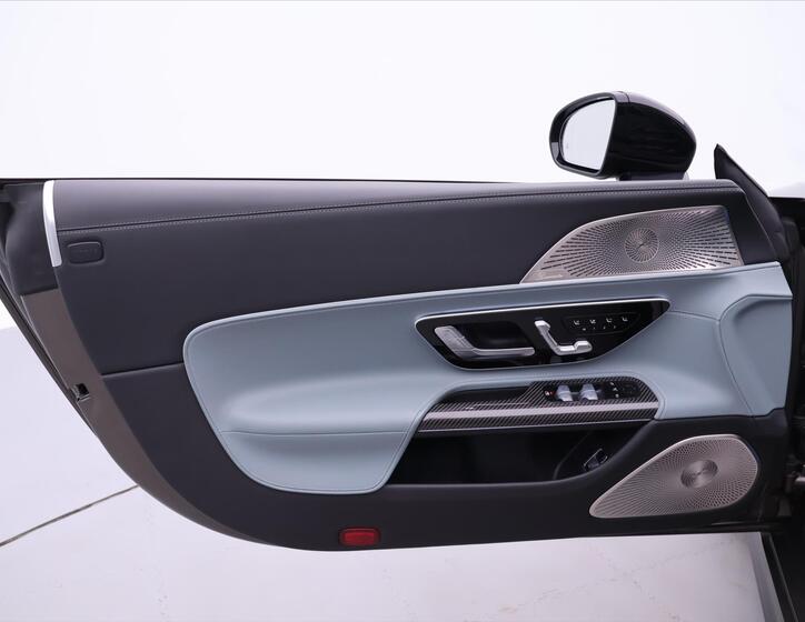 Mercedes-Benz SL 21