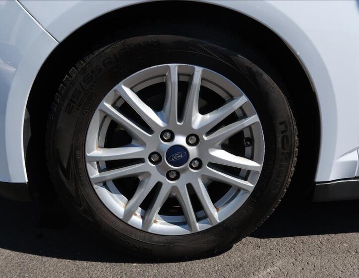 Ford Grand C-MAX 23
