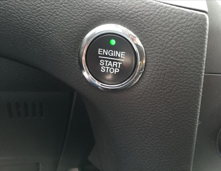 Ford Galaxy 12