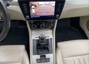 Škoda Superb 10