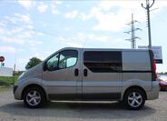 Renault Trafic 8