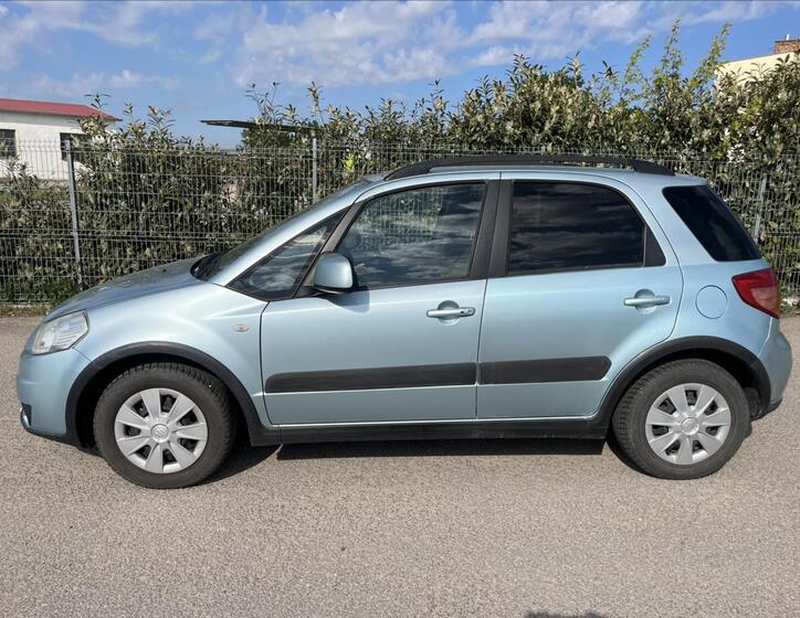 Suzuki SX4 4