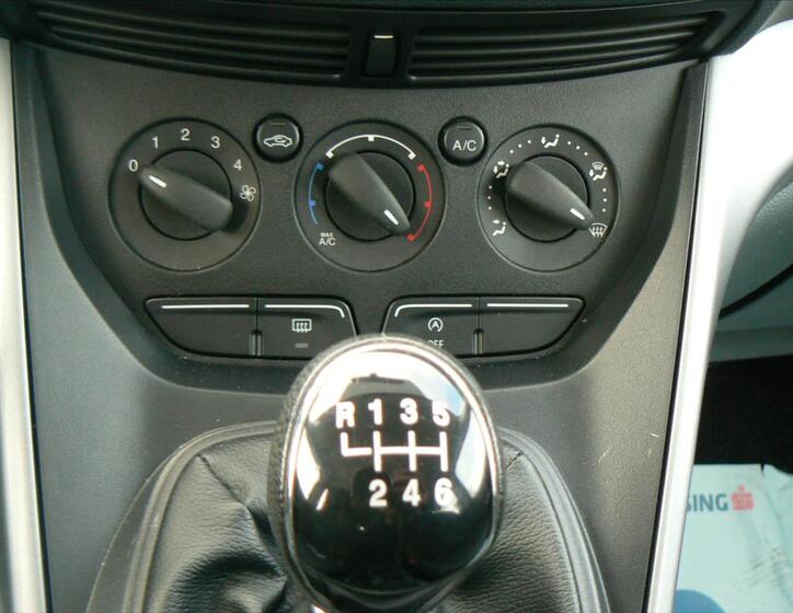 Ford Grand C-MAX 14