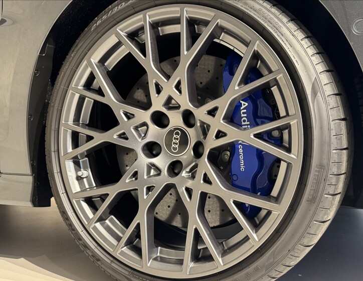 Audi RS 3 6