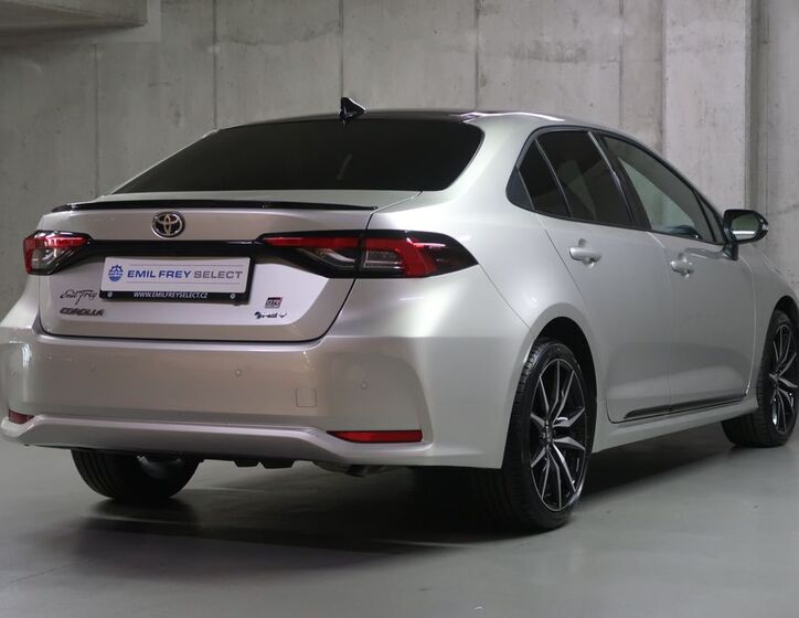 Toyota Corolla 5
