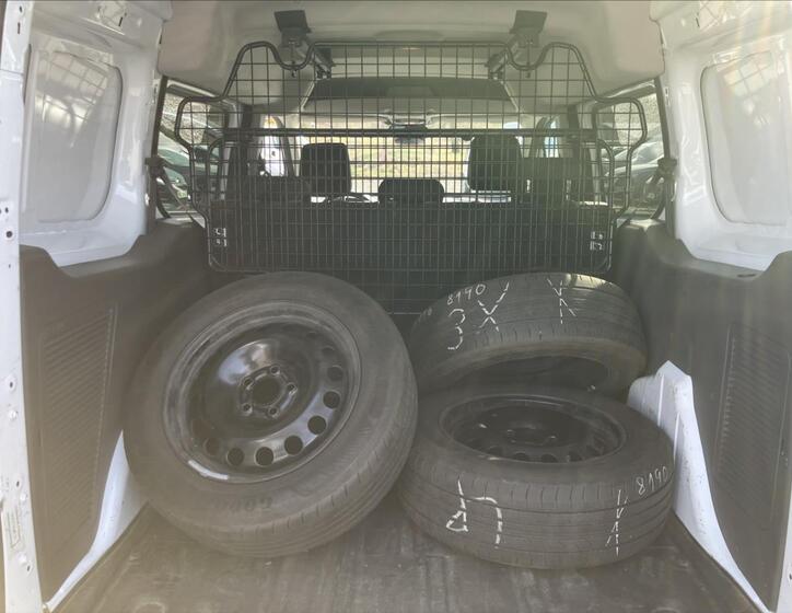 Ford Transit Connect 16