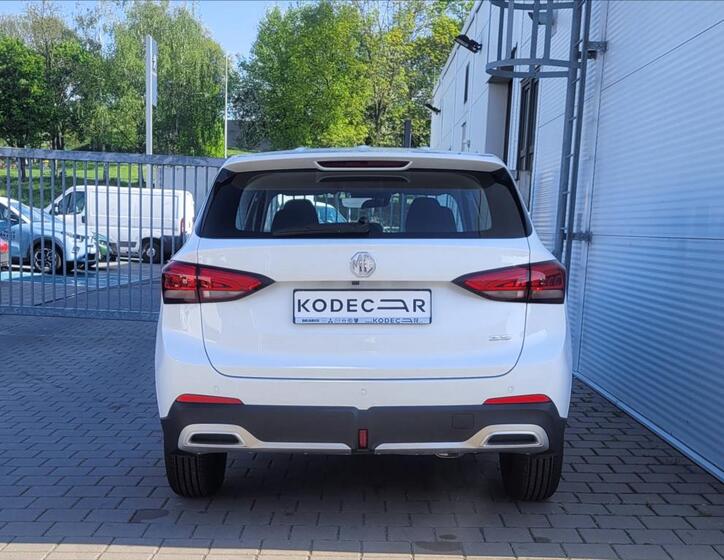 MG ZS 5