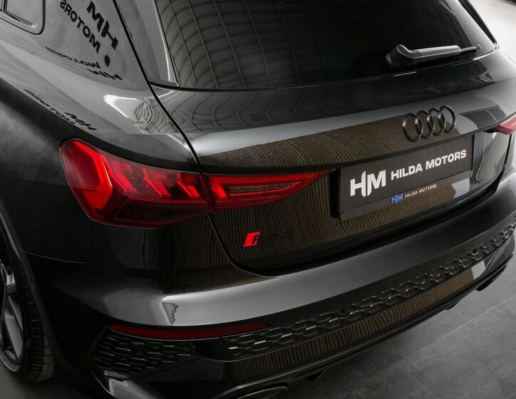 Audi RS3 9