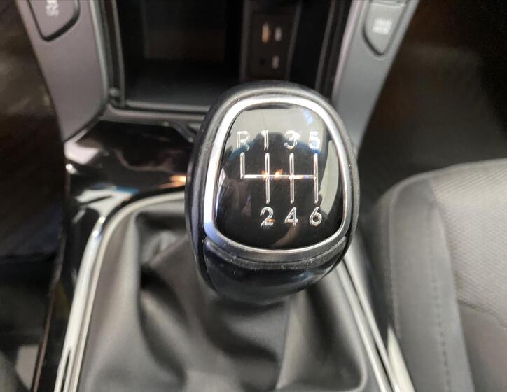 Hyundai i40 19