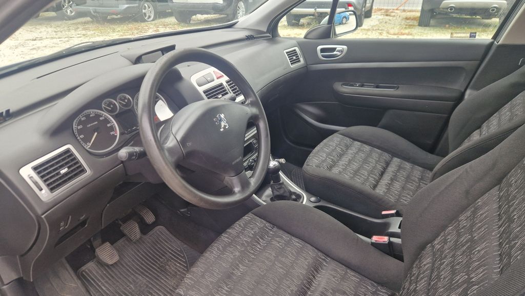 Peugeot 307