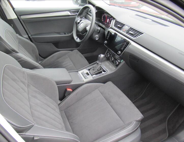 Škoda Superb 20