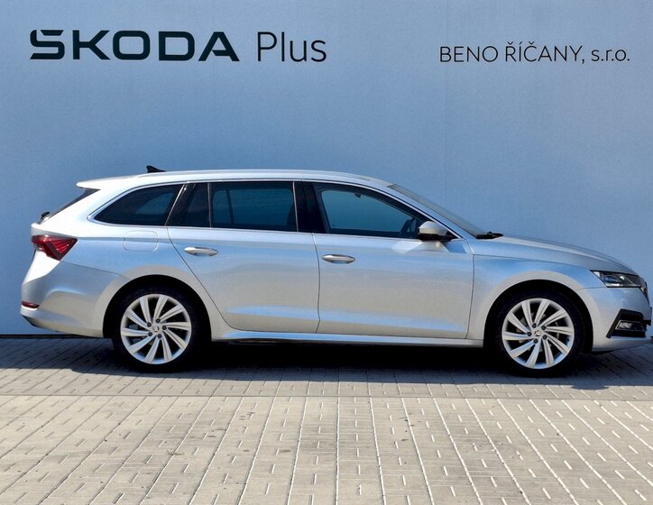Škoda Octavia 16