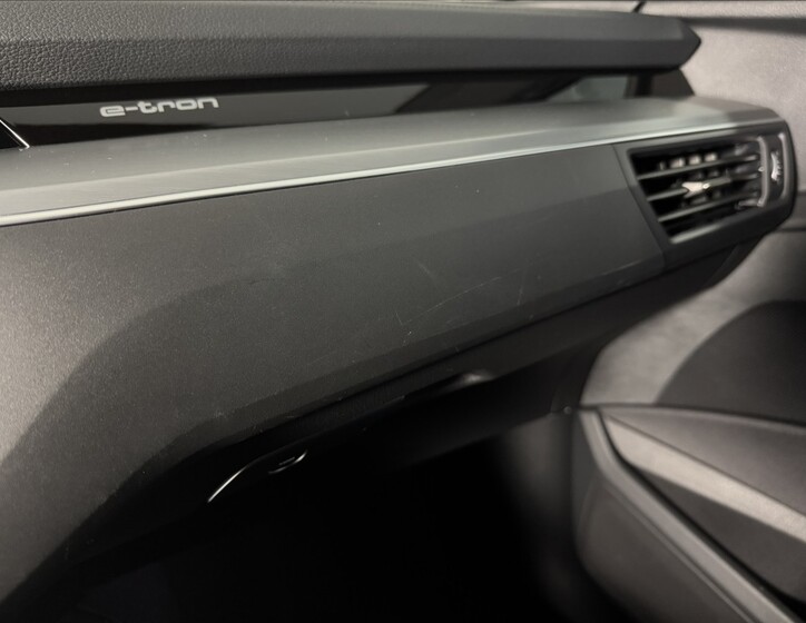Audi e-tron 37