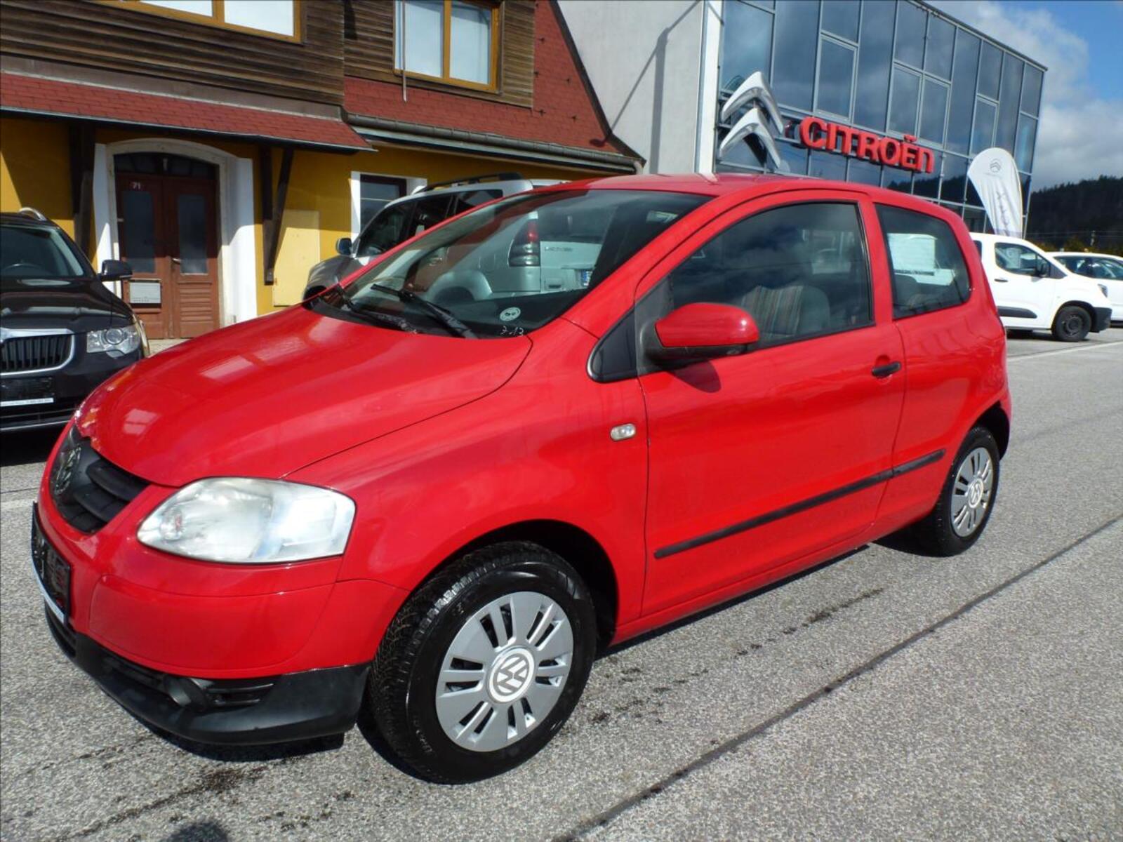 Volkswagen Fox 1