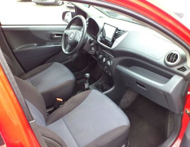 Suzuki Alto 11