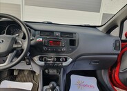 Kia Rio 12