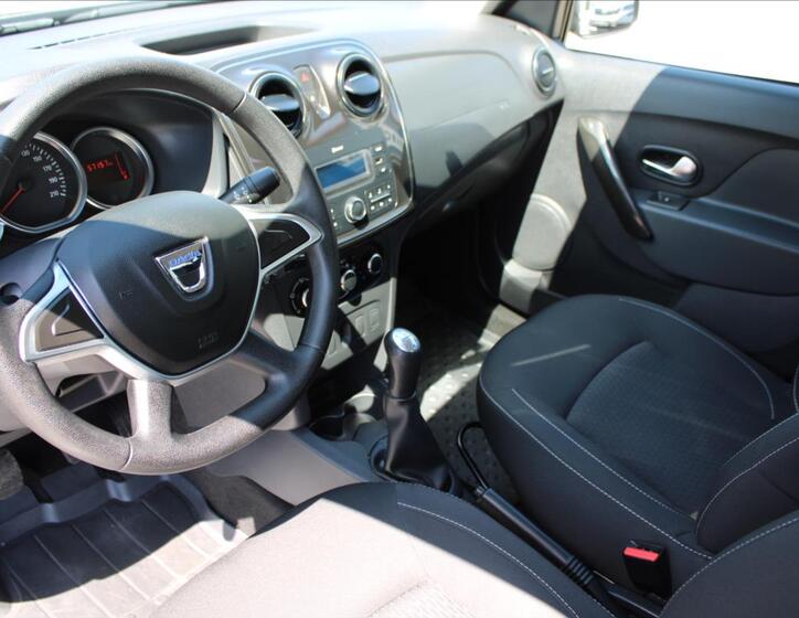 Dacia Logan 9