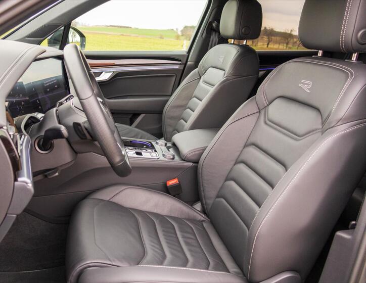 Volkswagen Touareg 14