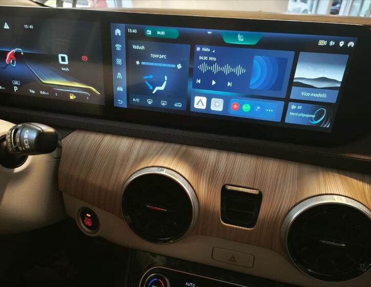 Dongfeng U-Tour 6