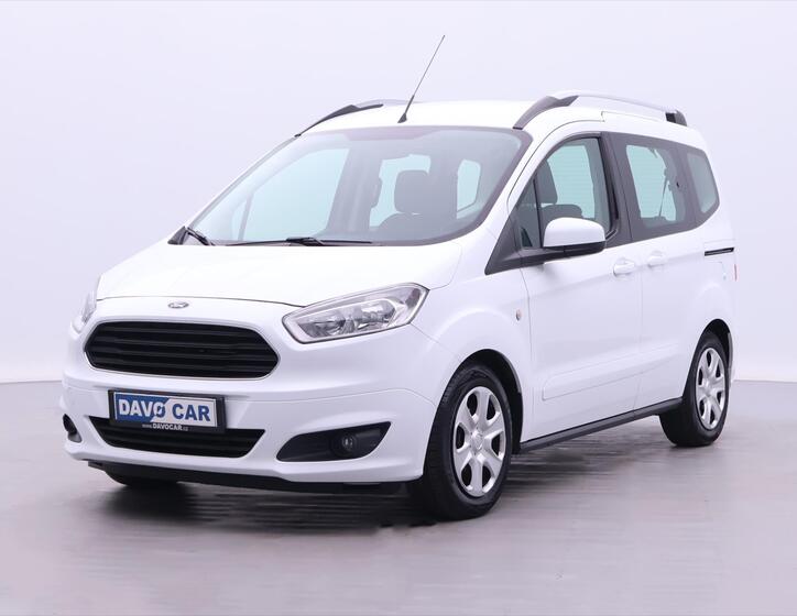 Ford Tourneo Courier 3