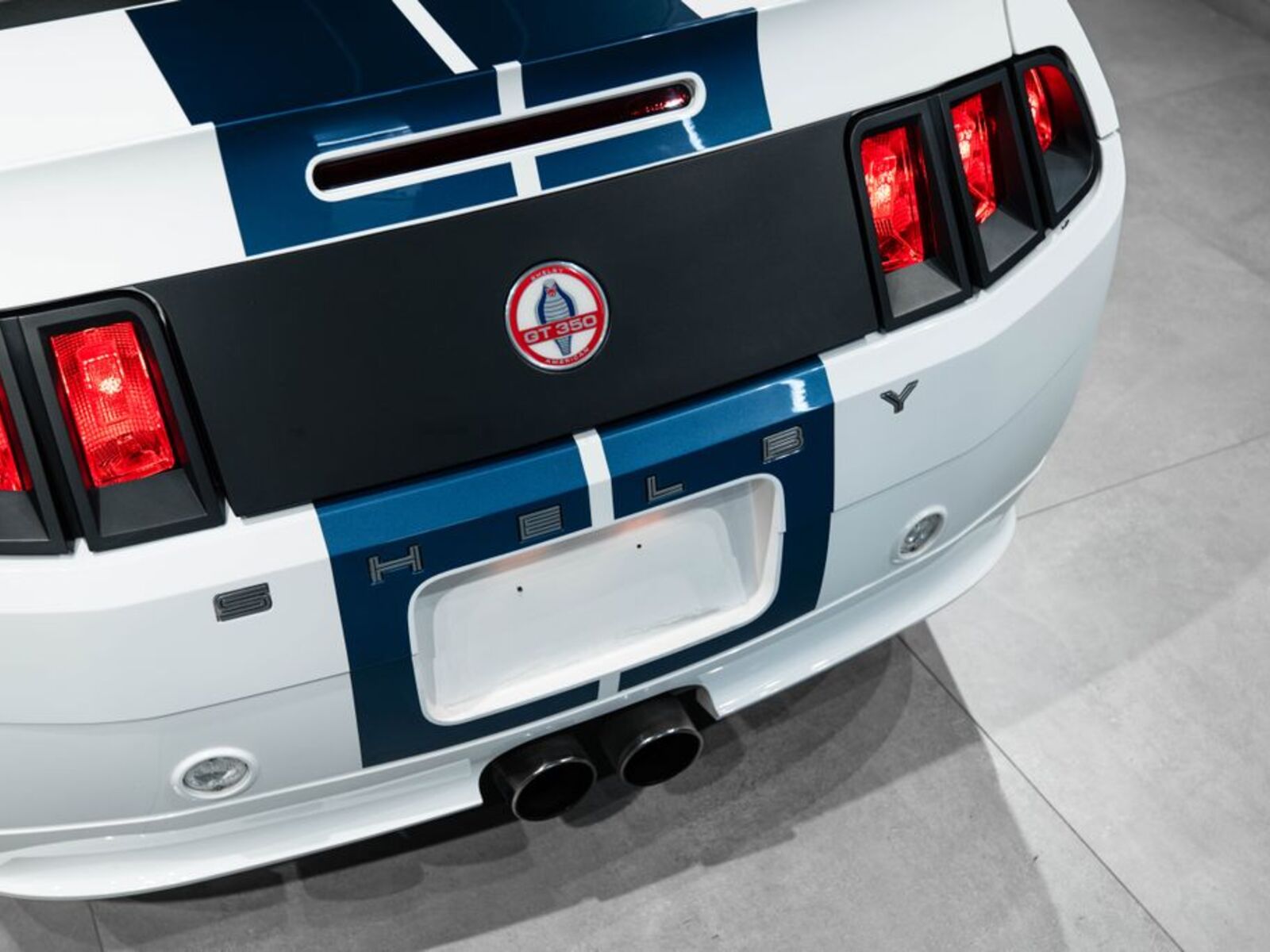 Ford Mustang 39