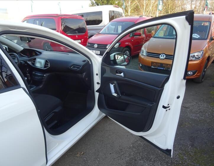 Peugeot 308 18