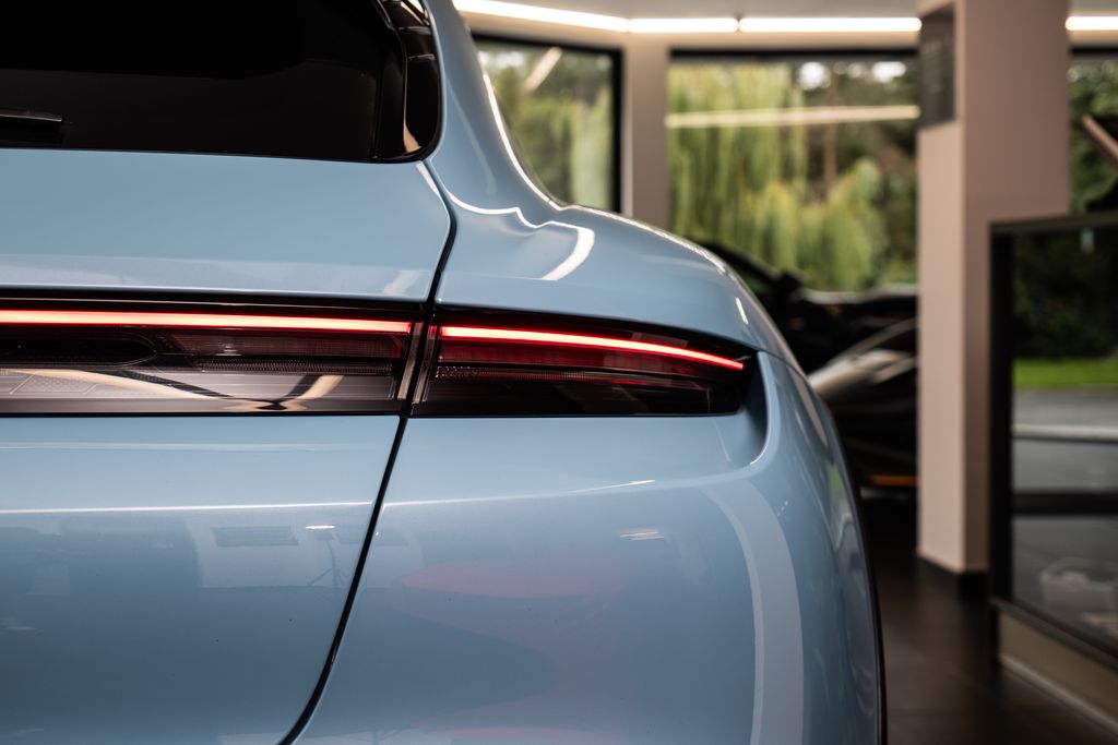 Porsche Taycan