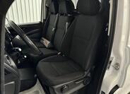 Mercedes-Benz Vito 28