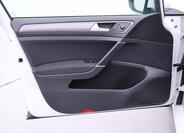 Volkswagen Golf 11