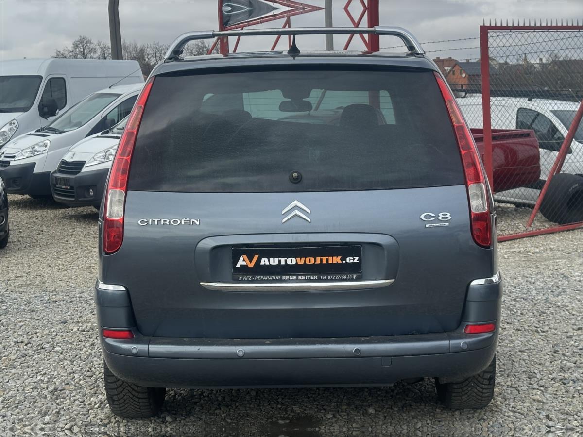 Citroën C8