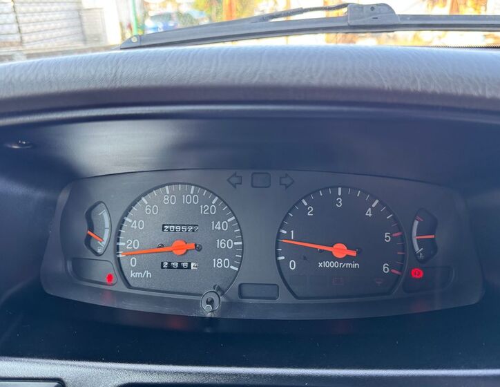 Mitsubishi L200 12