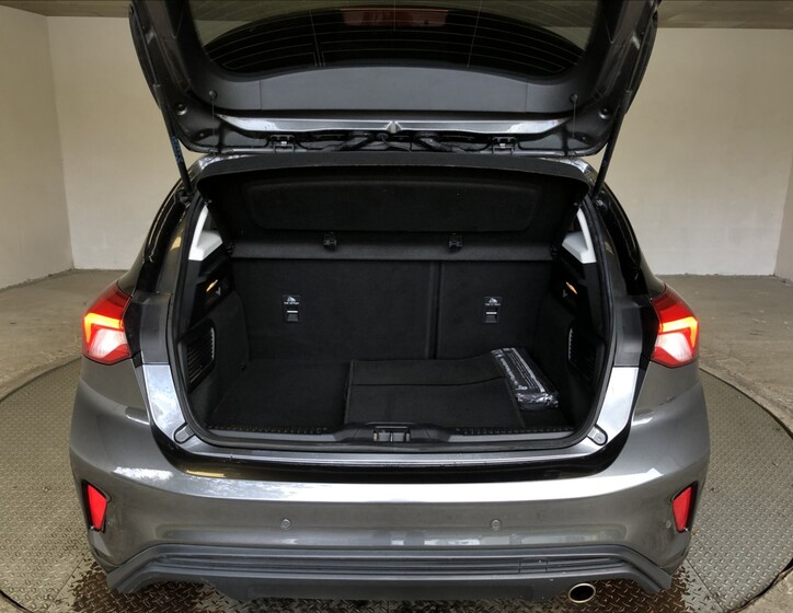 Ford Focus 13