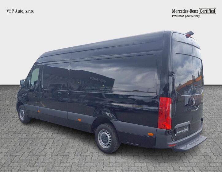 Mercedes-Benz Sprinter 3