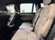 Volvo XC90 11